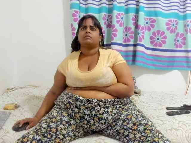 SusanaEshwar webcam