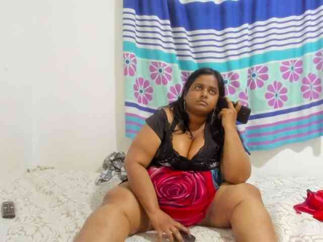 SusanaEshwar webcam