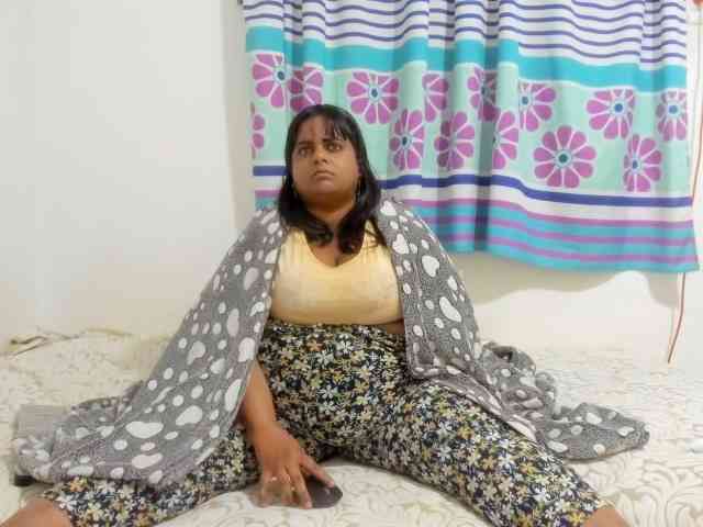 SusanaEshwar webcam