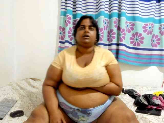 SusanaEshwar webcam