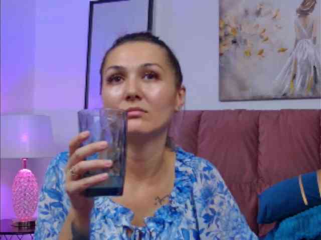 NicoleLegh webcam