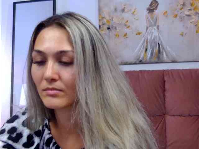 NicoleLegh webcam