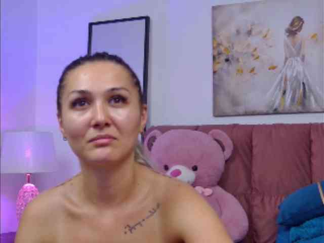 NicoleLegh webcam