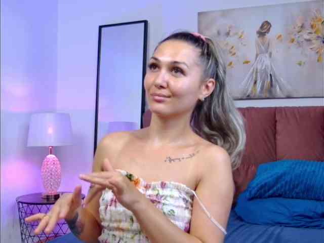 NicoleLegh