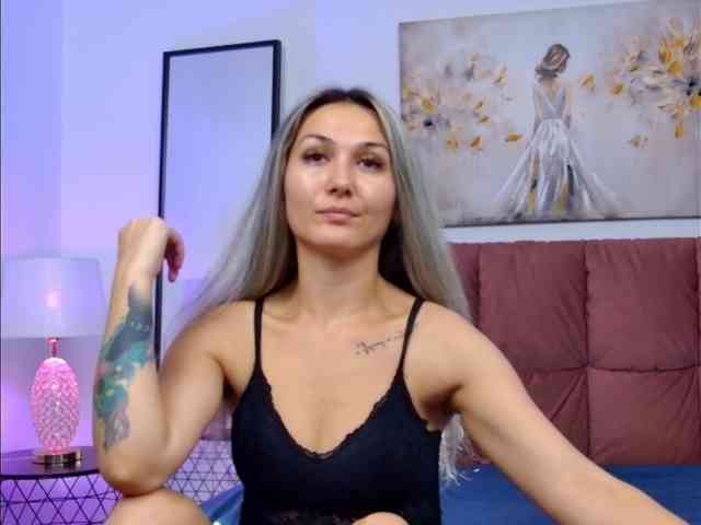 NicoleLegh Live Webcam on BongaCams