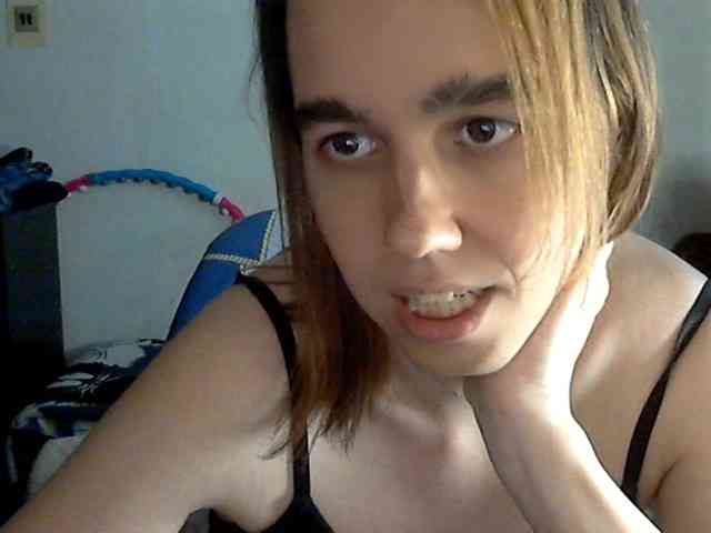 Wonderika Live Webcam on BongaCams