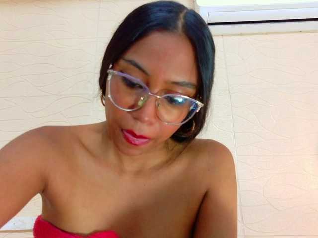 baby-sugar live cam on BongaCams