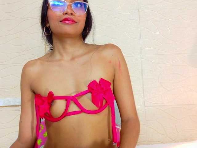 baby-sugar live cam on BongaCams