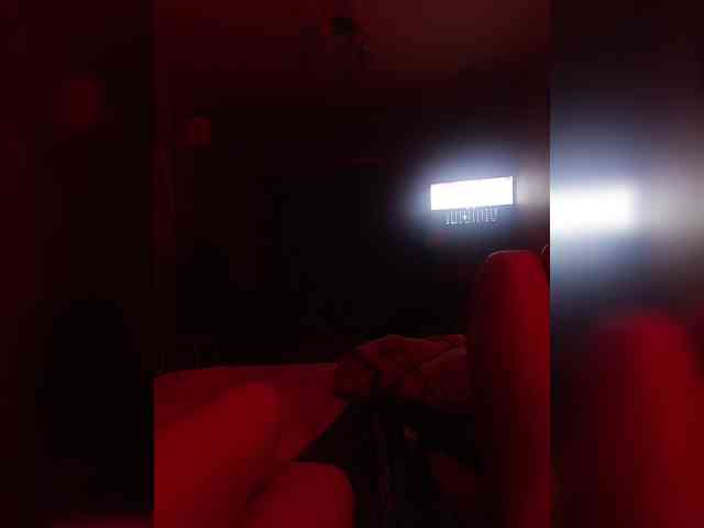 AlexyWhitee webcam