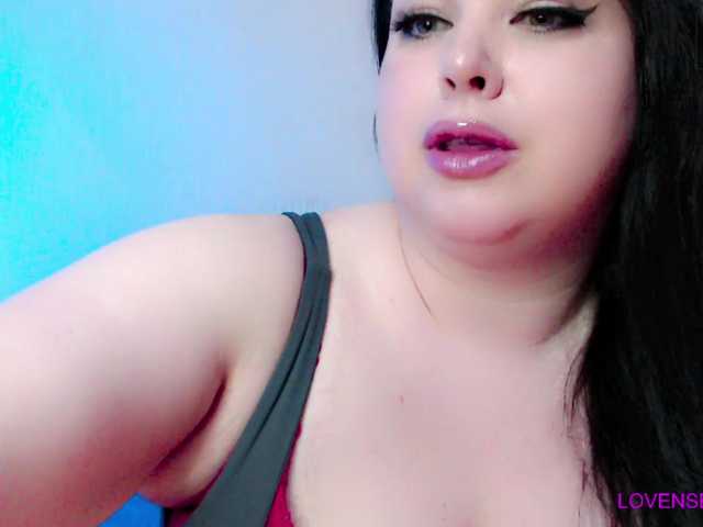 Molyboo's BongaCams show and profile