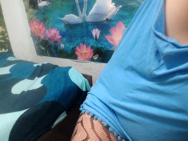 AnnaGoldXx live cam on BongaCams