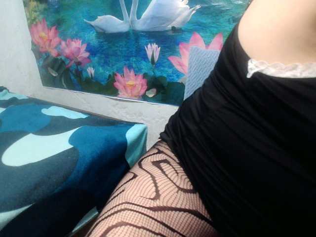 AnnaGoldXx live cam on BongaCams