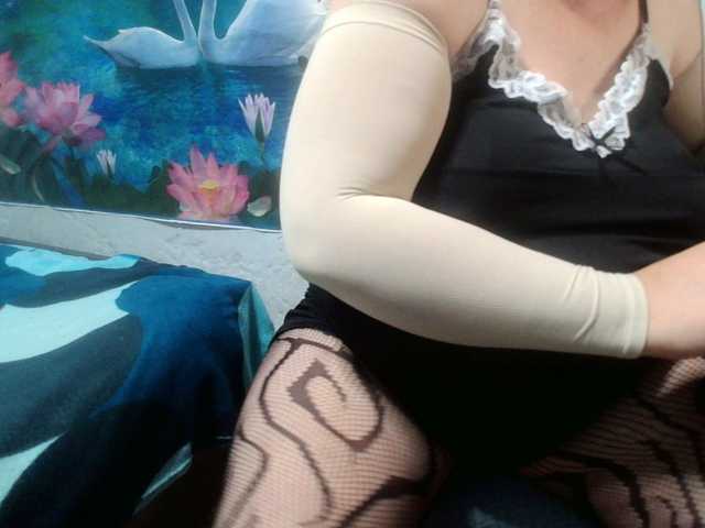 AnnaGoldXx live cam on BongaCams