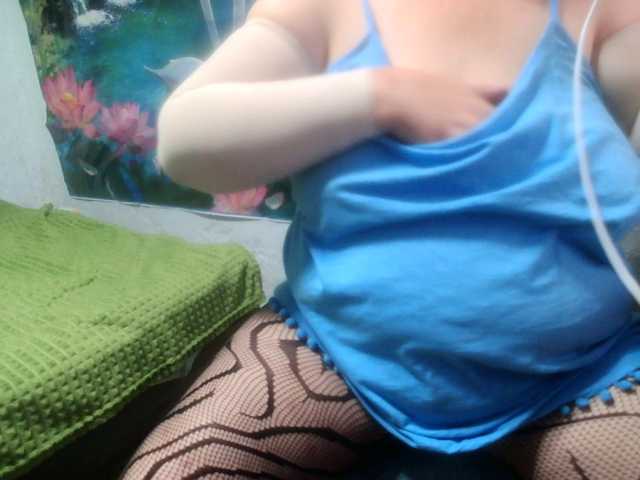 AnnaGoldXx live cam on BongaCams