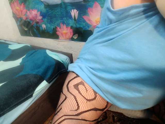 AnnaGoldXx live cam on BongaCams