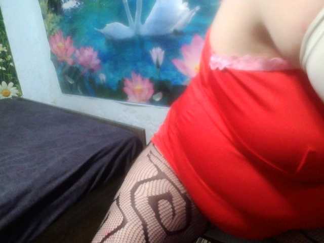 AnnaGoldXx live cam on BongaCams