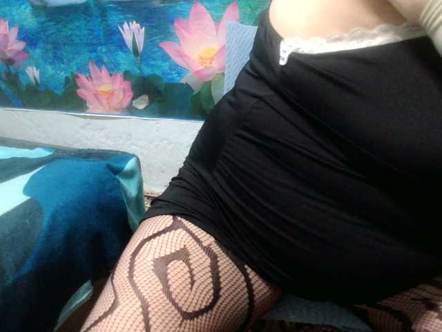 AnnaGoldXx live cam on BongaCams