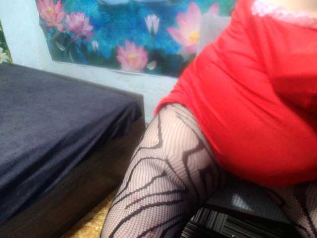 AnnaGoldXx live cam on BongaCams