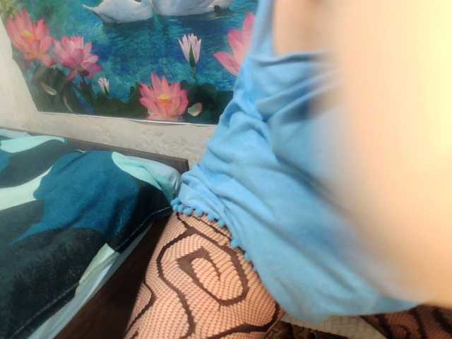 AnnaGoldXx live cam on BongaCams