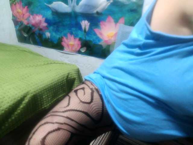 AnnaGoldXx live cam on BongaCams