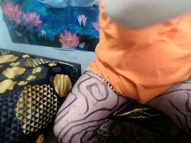 AnnaGoldXx webcam