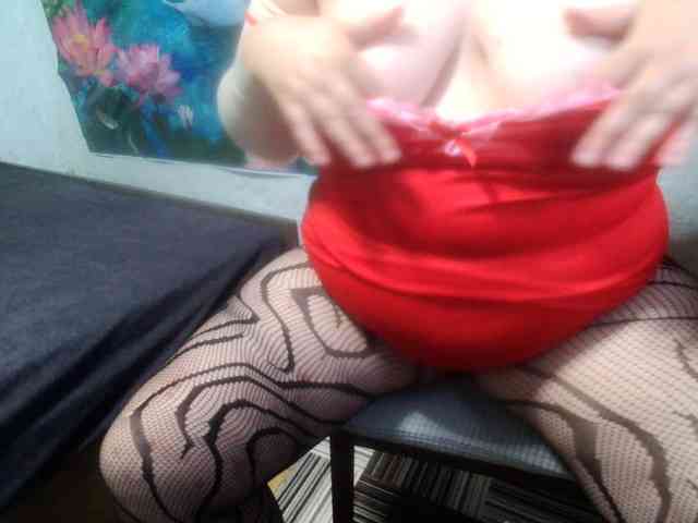 AnnaGoldXx webcam