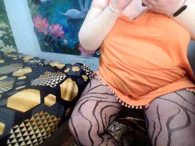 AnnaGoldXx webcam