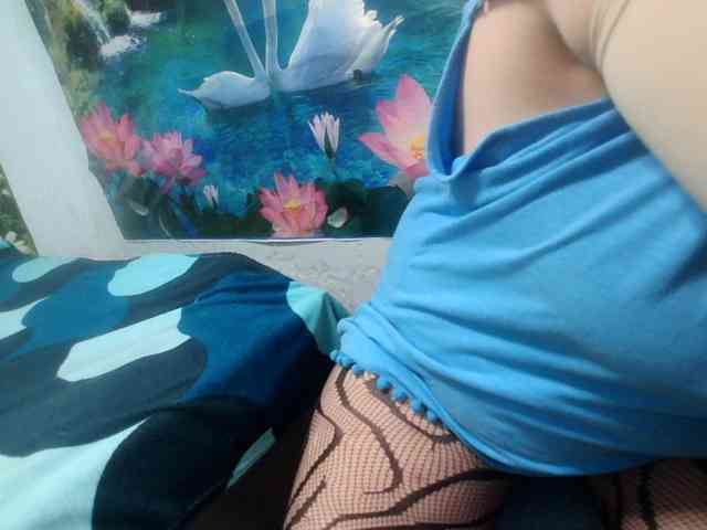 AnnaGoldXx webcam