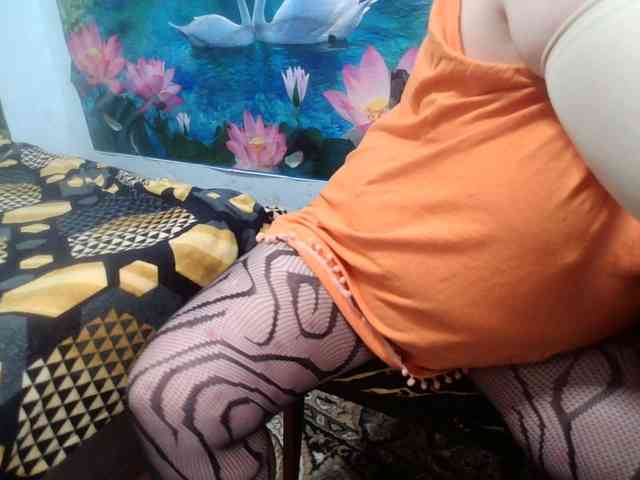 AnnaGoldXx webcam
