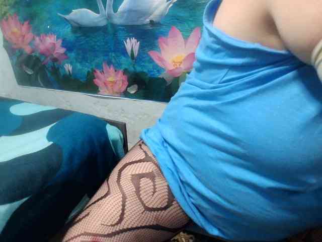 AnnaGoldXx webcam