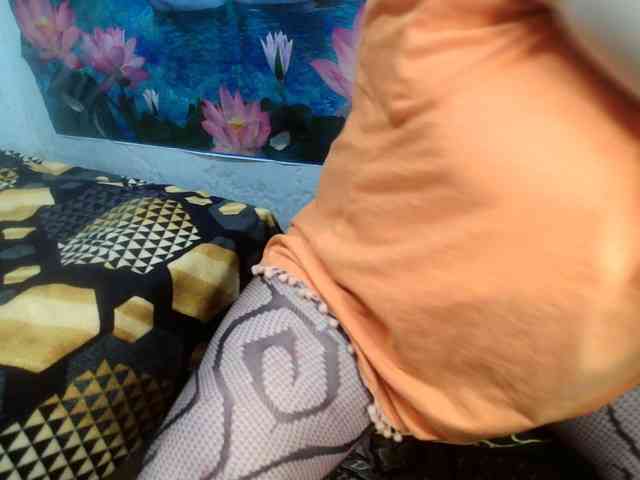 AnnaGoldXx webcam