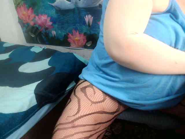 AnnaGoldXx webcam