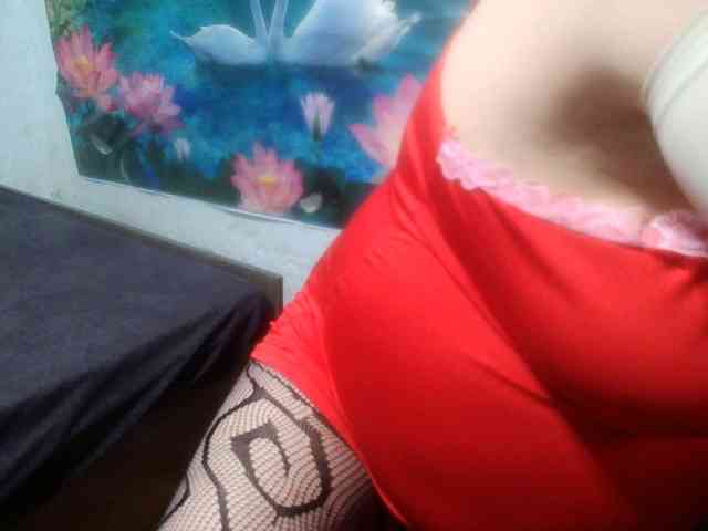 AnnaGoldXx webcam