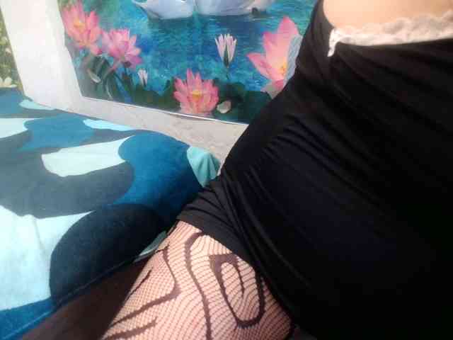 AnnaGoldXx webcam