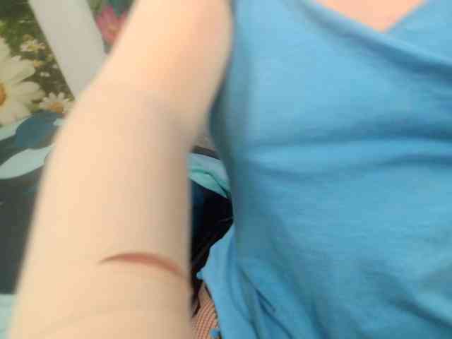 AnnaGoldXx webcam