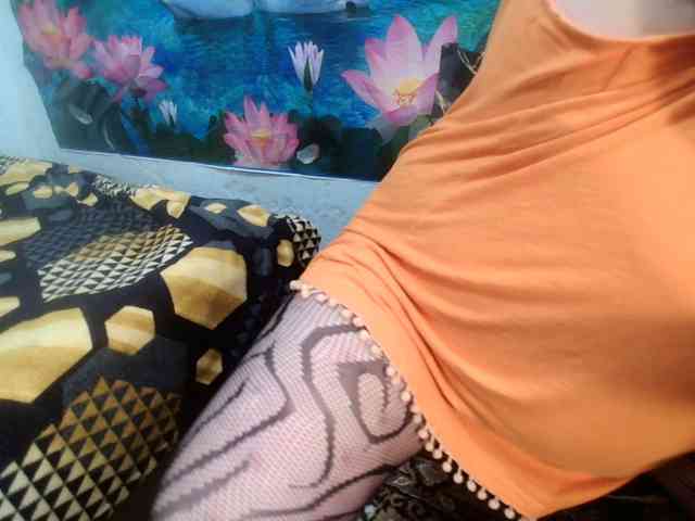 AnnaGoldXx webcam