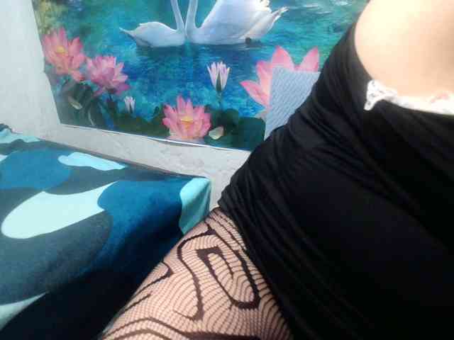 AnnaGoldXx webcam