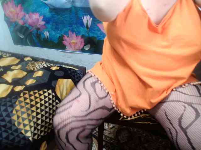 AnnaGoldXx webcam