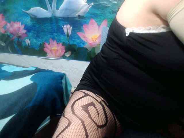 AnnaGoldXx webcam