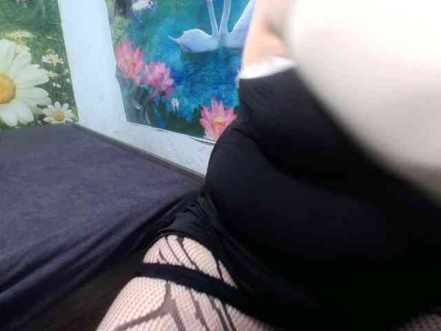 AnnaGoldXx webcam
