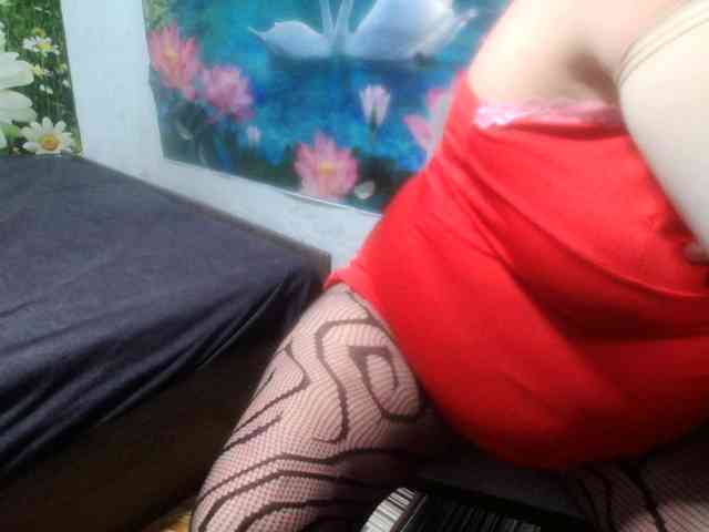 AnnaGoldXx webcam