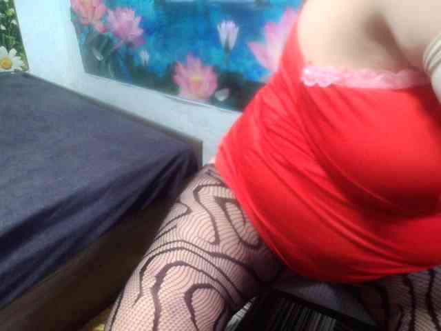 AnnaGoldXx webcam