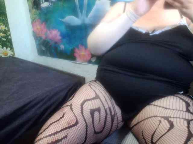AnnaGoldXx webcam