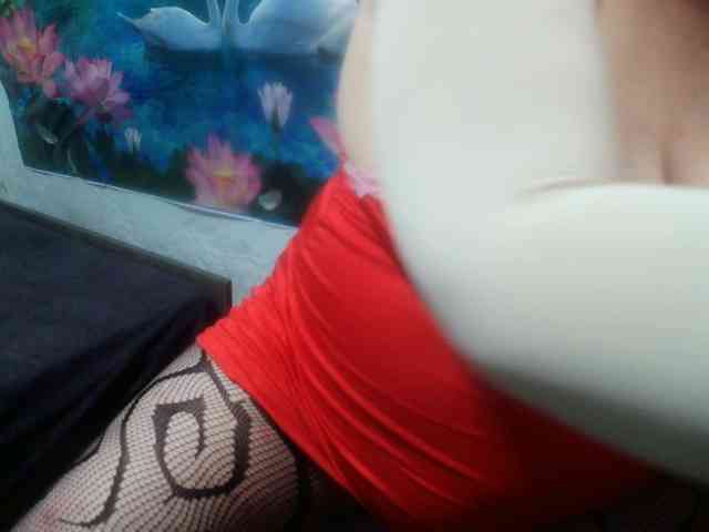 AnnaGoldXx webcam