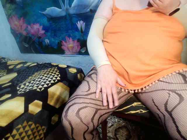 AnnaGoldXx AnnaGoldXx