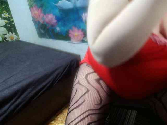 AnnaGoldXx webcam