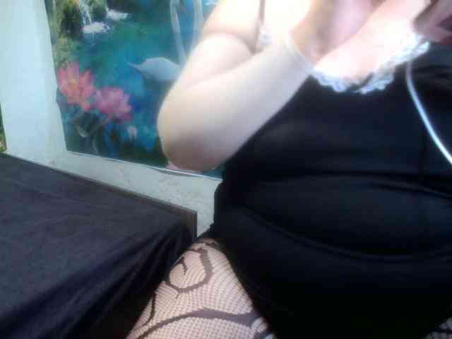 AnnaGoldXx webcam