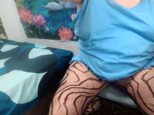 AnnaGoldXx webcam