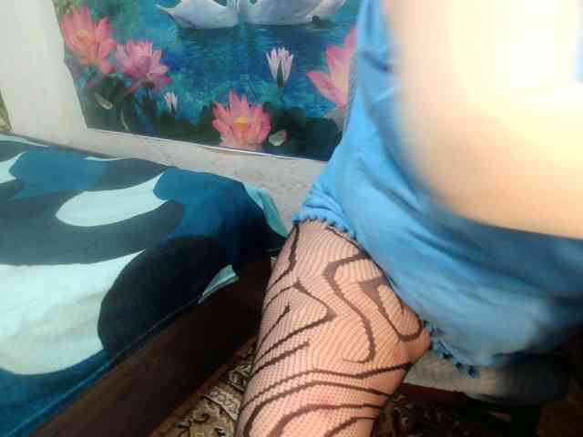AnnaGoldXx webcam