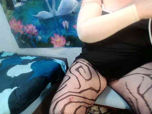 AnnaGoldXx webcam